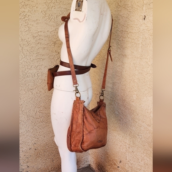 Frye Leather Western Madison Cross Body - Picture 14 of 14